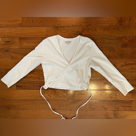 American Apparel Women’s Large White Julliard Long Sleeve Ballet Wrap Top NWT - Picture 2 of 8